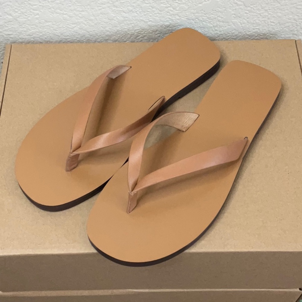 Madewell Gabi Thong Slide Sandals with Sleek Design - Picture 4 of 6
